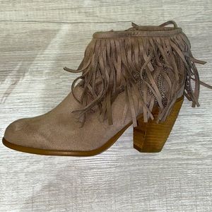 Not rated boots, never been worn!